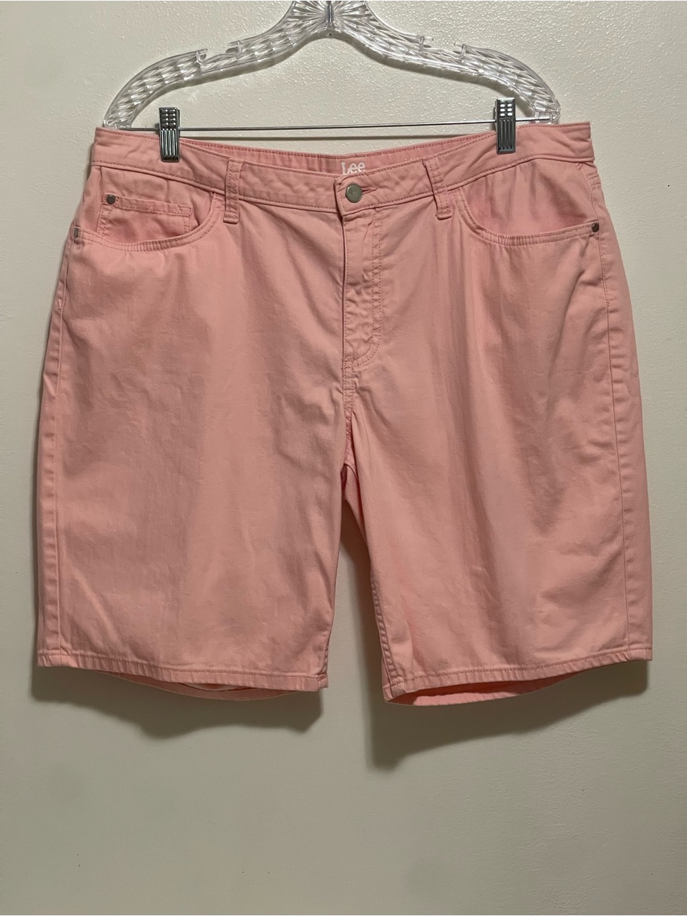 Lee Light Pink Flat Front Casual Shorts